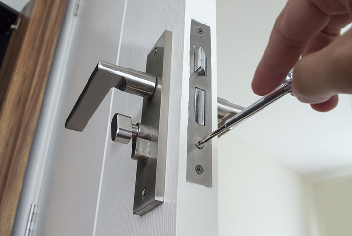 Our local locksmiths are able to repair and install door locks for properties in Aveley and the local area.